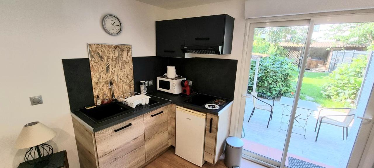 Studio Simone - Terrasse Et Jardin - Tv - Wifi Toulouse Ngoại thất bức ảnh